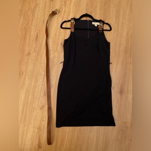 Michael Kors dress with leather straps - Picture 6 of 6